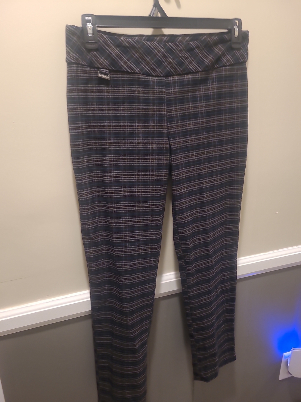 Peck & Peck Petite Women's 10P Black Plaid Stretch Check Pants Pull On Ankle